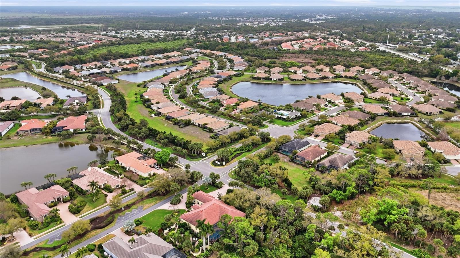 BOCA ROYALE PH 1 - Residential