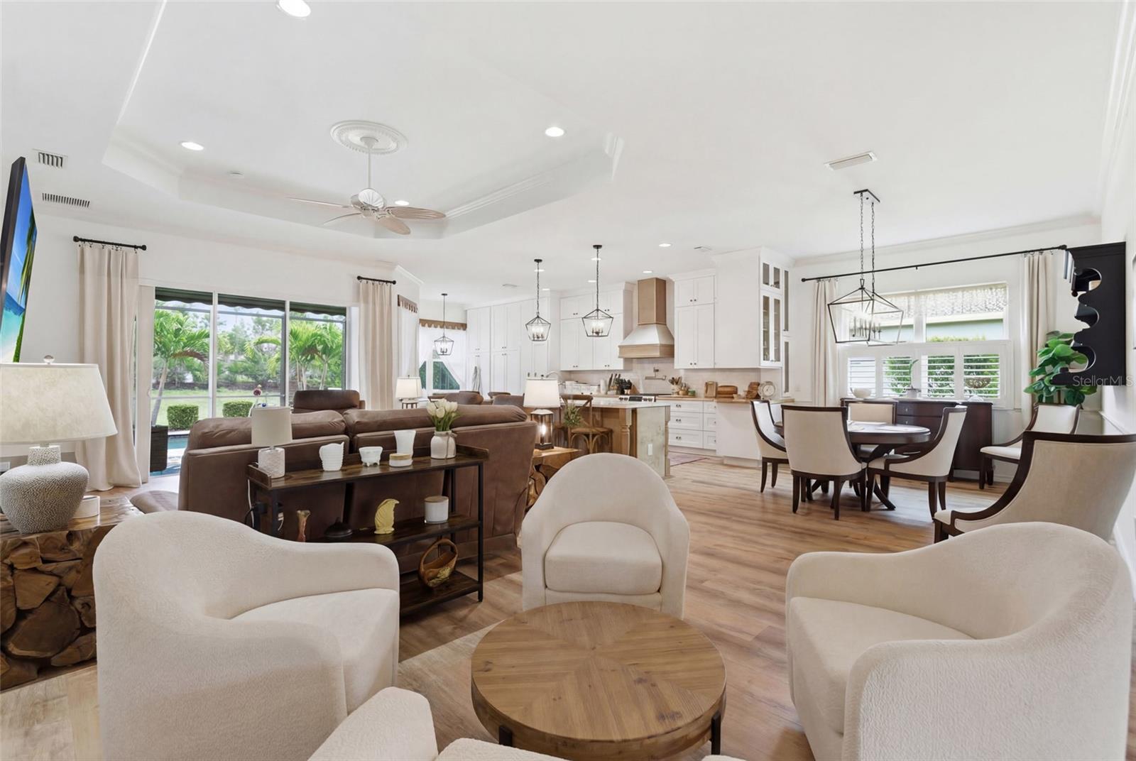 BOCA ROYALE PH 1 - Residential