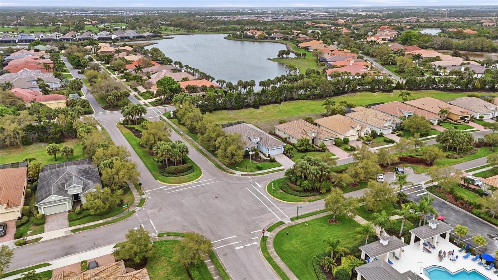 BOCA ROYALE PH 1 - Residential