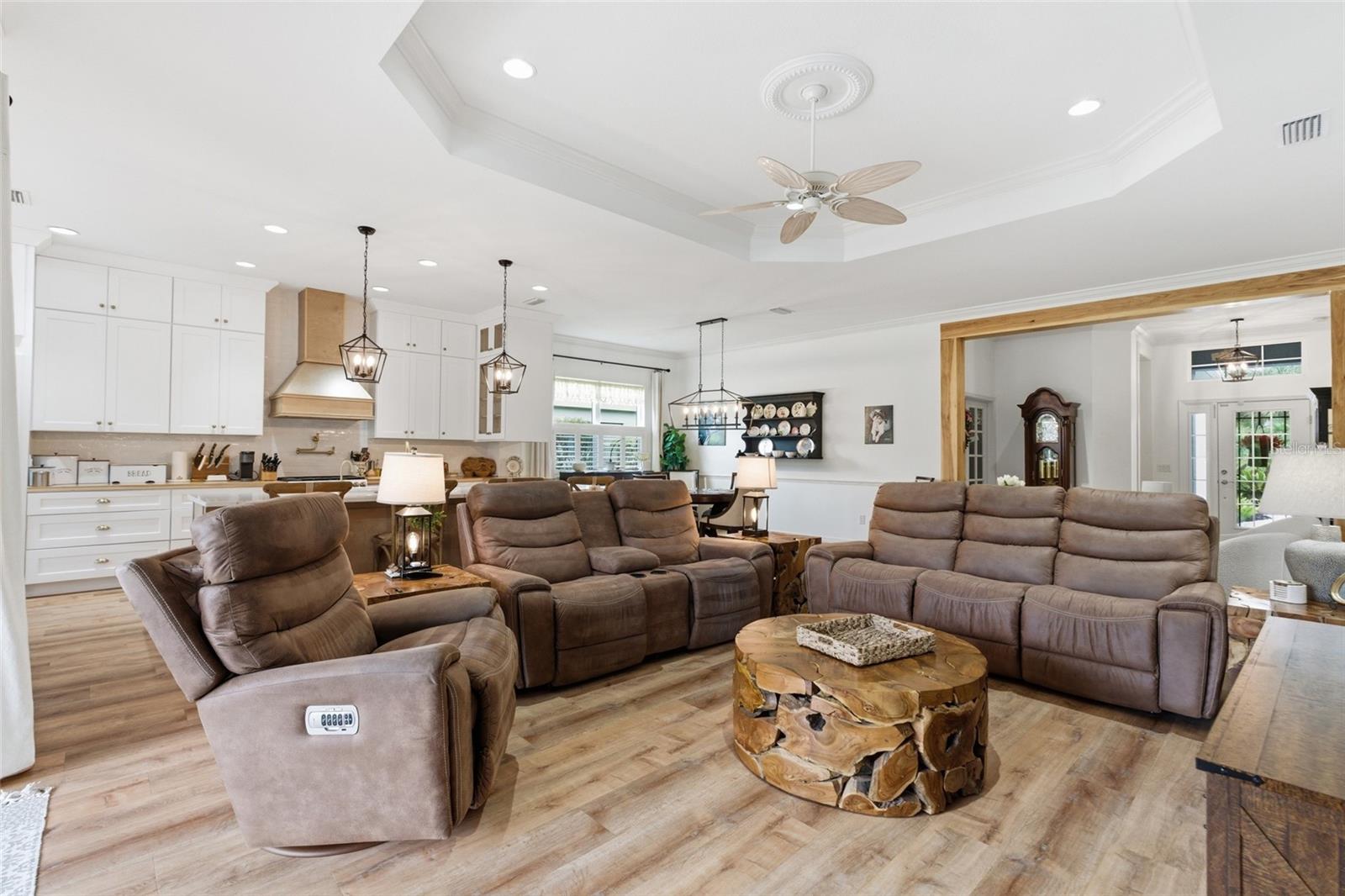 BOCA ROYALE PH 1 - Residential