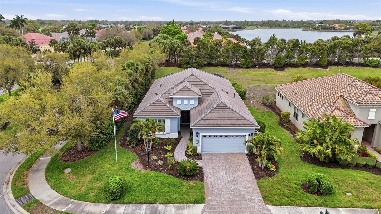 BOCA ROYALE PH 1 - Residential