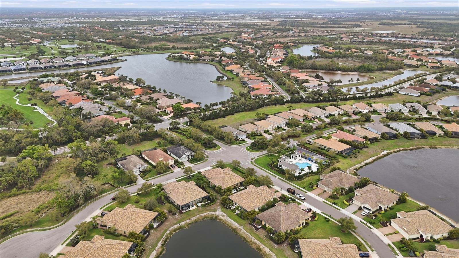 BOCA ROYALE PH 1 - Residential