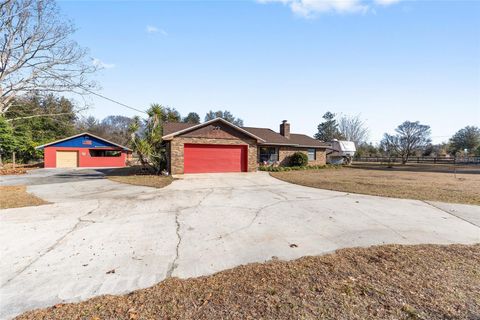 Tiny photo for 825 NE 165th Street, Citra, FL 32113 (MLS # OM718916)