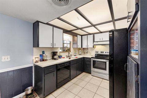 Tiny photo for 825 NE 165th Street, Citra, FL 32113 (MLS # OM718916)