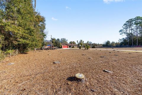 Tiny photo for 825 NE 165th Street, Citra, FL 32113 (MLS # OM718916)