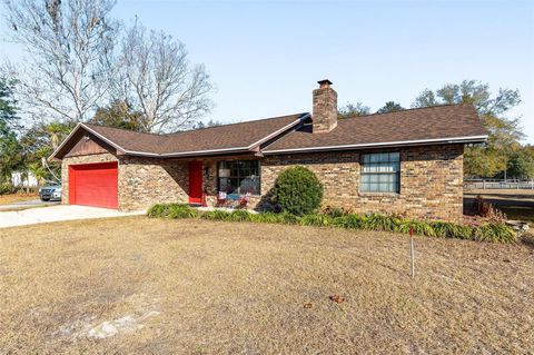 Photo of 825 NE 165th Street, Citra, FL 32113 (MLS # OM718916)