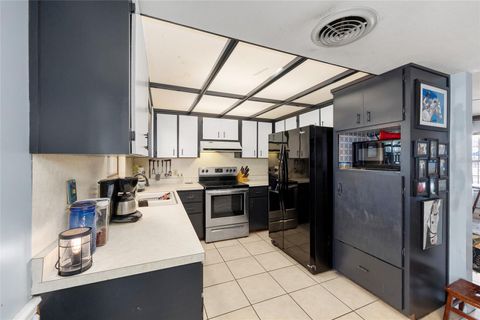 Tiny photo for 825 NE 165th Street, Citra, FL 32113 (MLS # OM718916)