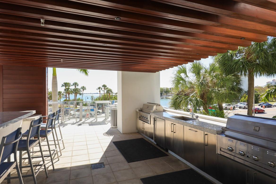 VUE SARASOTA BAY - Residential Lease