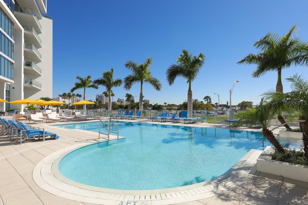 VUE SARASOTA BAY - Residential Lease
