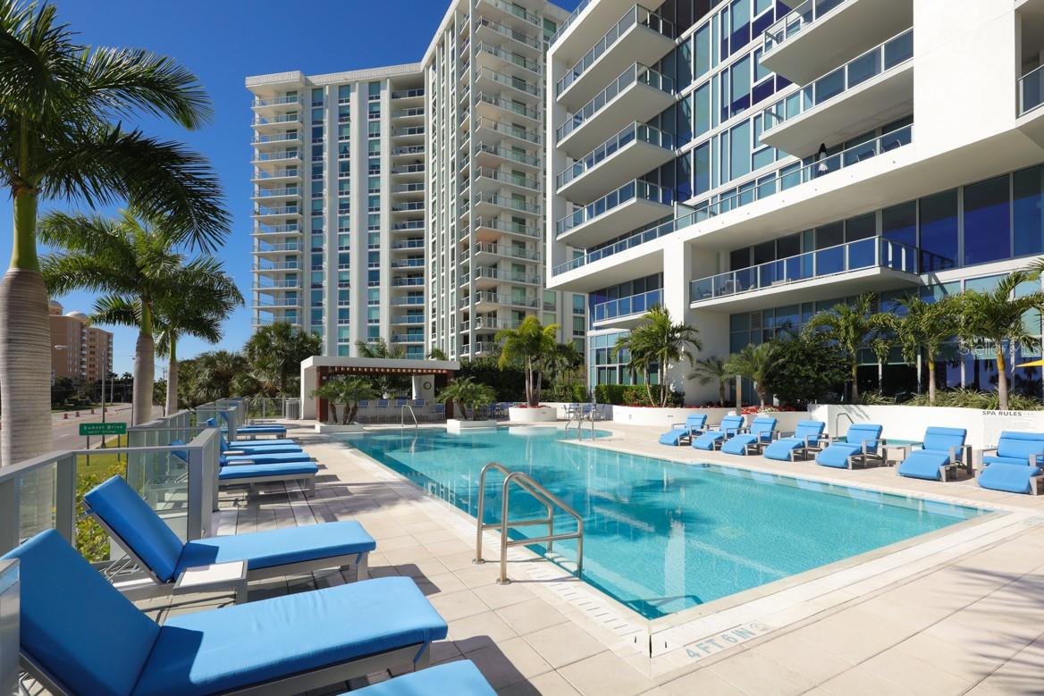 VUE SARASOTA BAY - Residential Lease