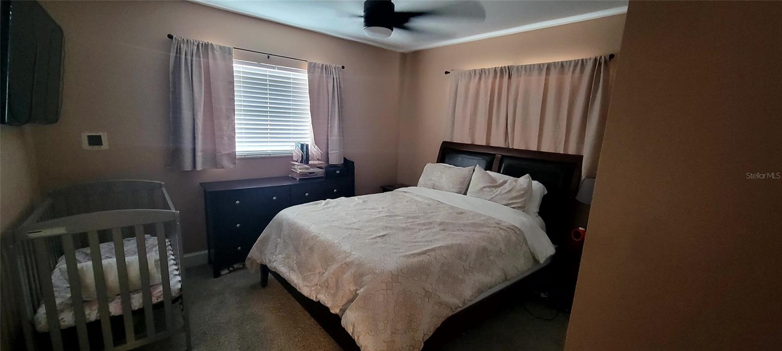 HARBOR PALMS-UNIT SIX - Residential