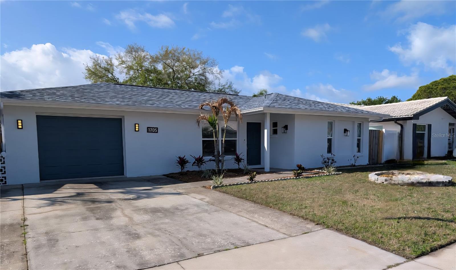 1705 IRONWOOD COURT E