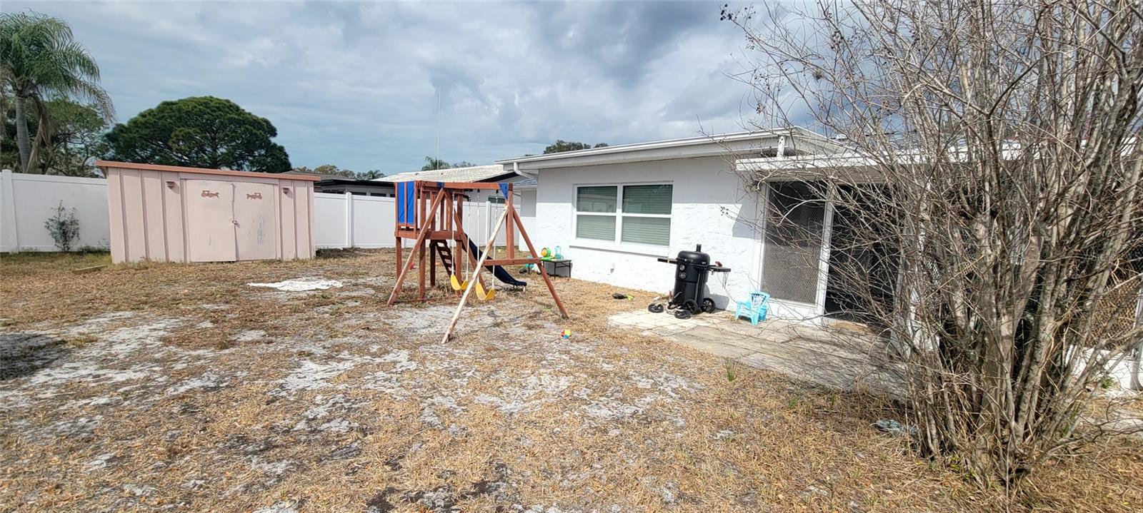 HARBOR PALMS-UNIT SIX - Residential