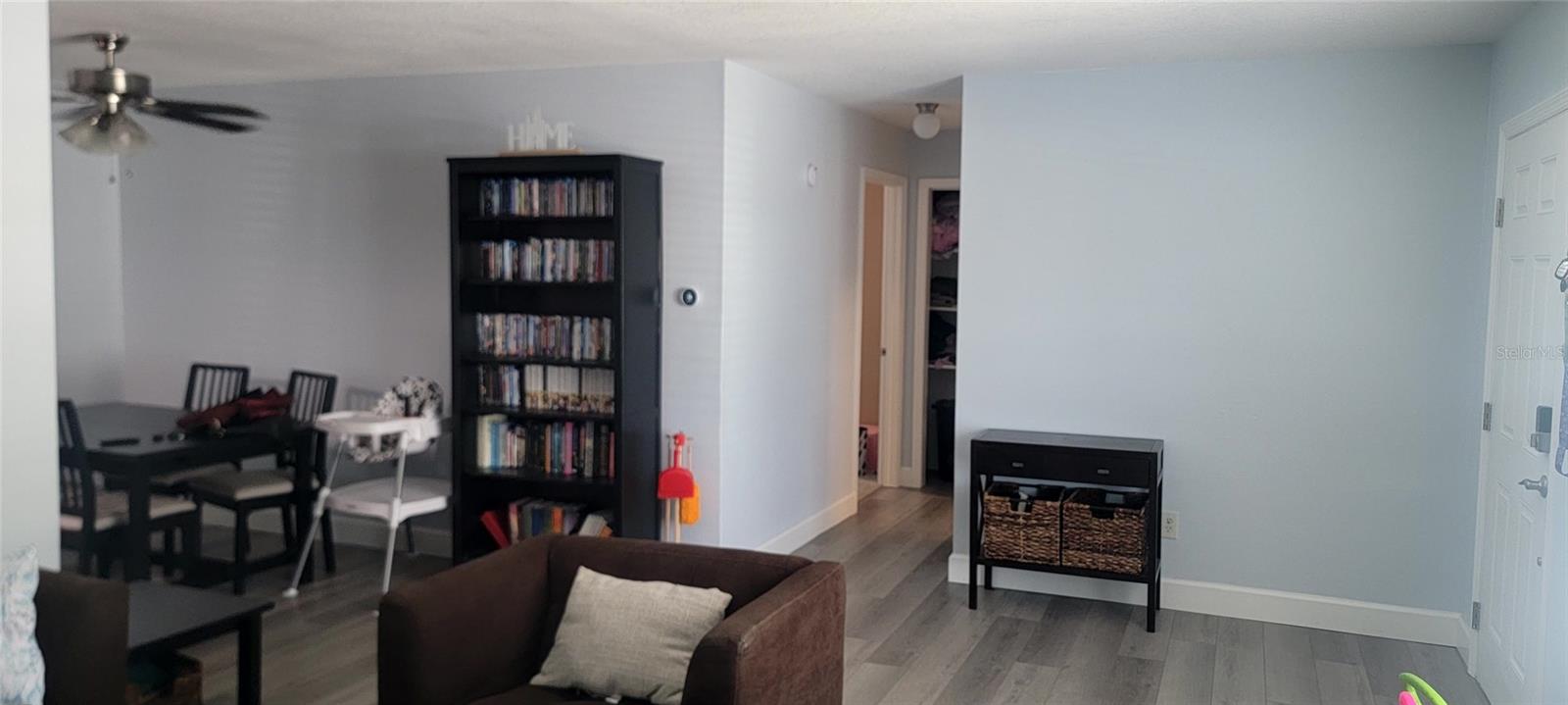 HARBOR PALMS-UNIT SIX - Residential