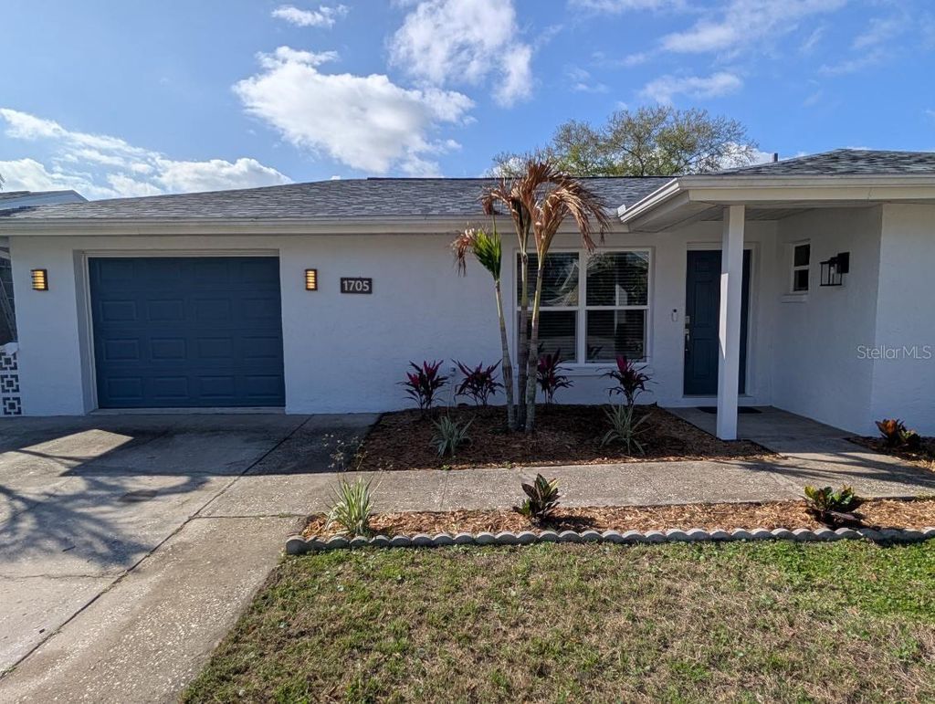 Photo of 1705 Ironwood Court E, Oldsmar, FL 34677 (MLS # TB8486052)