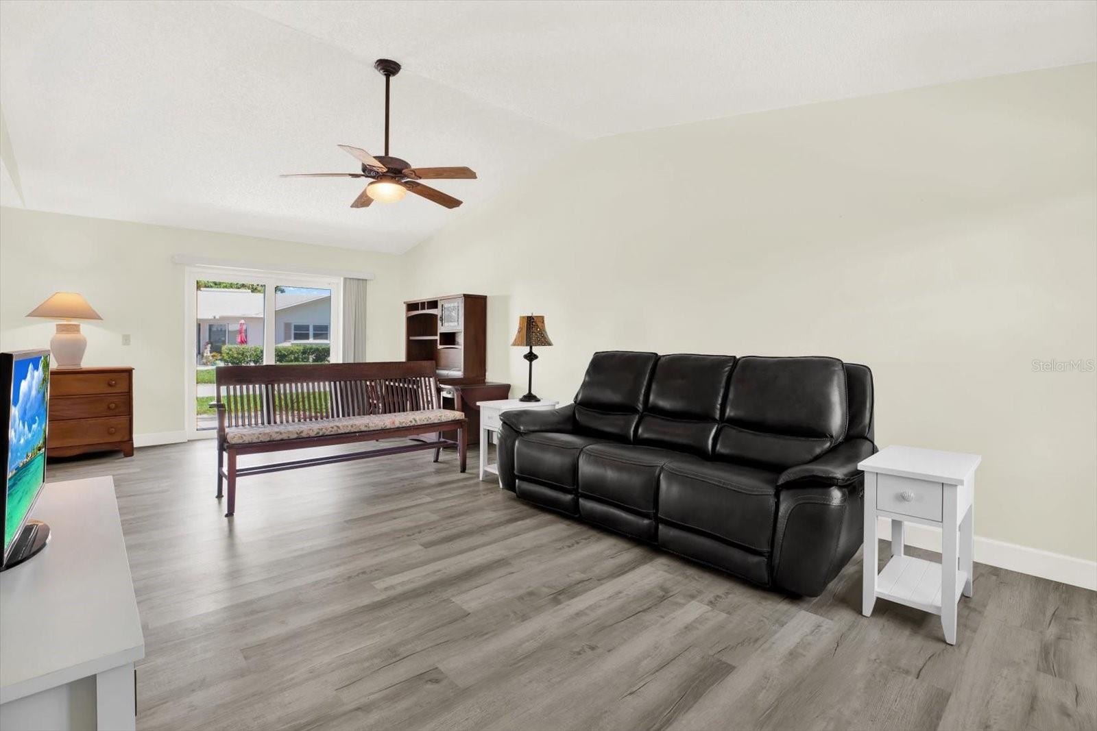 WEST SHORE VILLAGE SIX - Residential