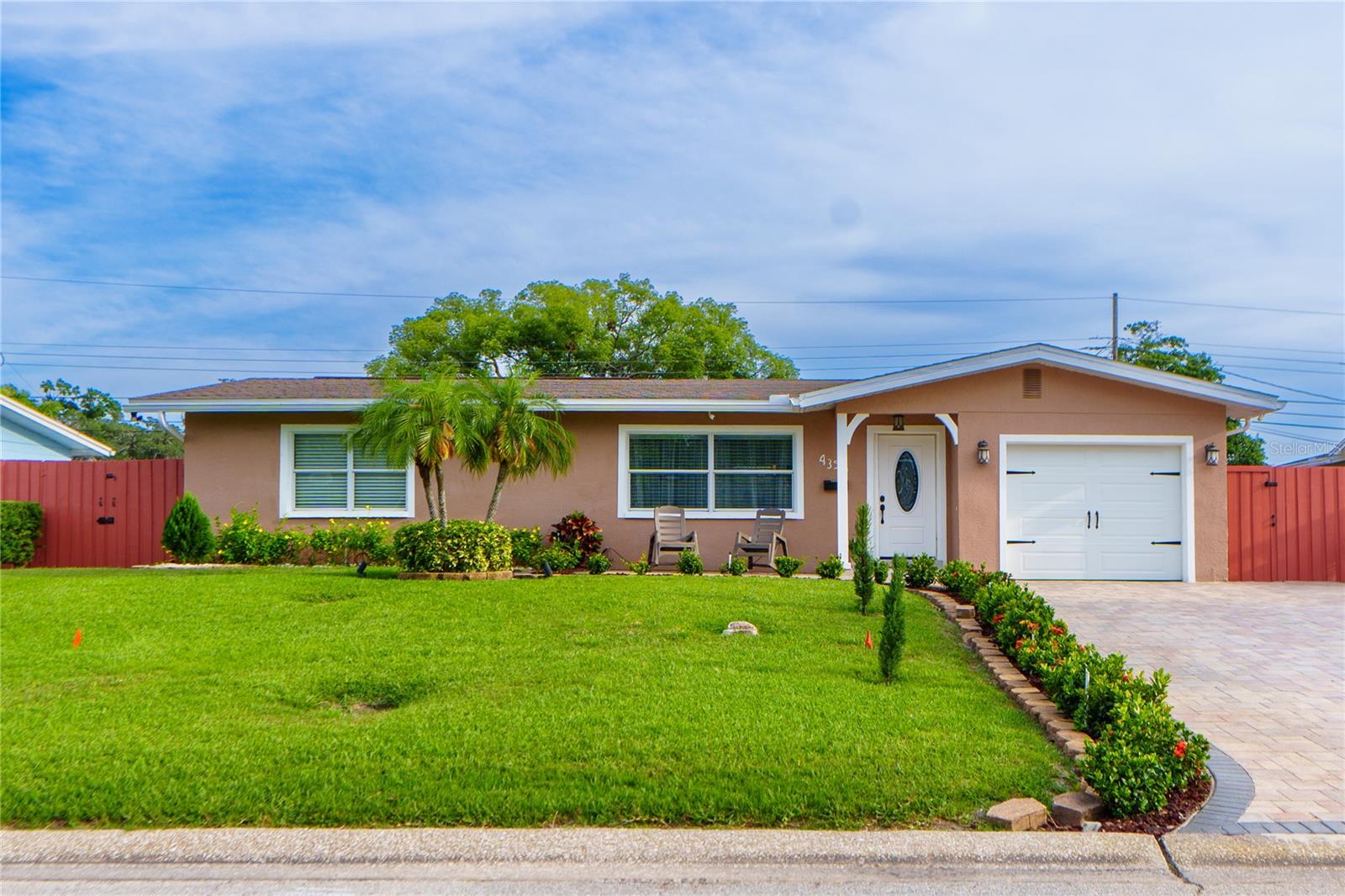 BROADACRES - Residential