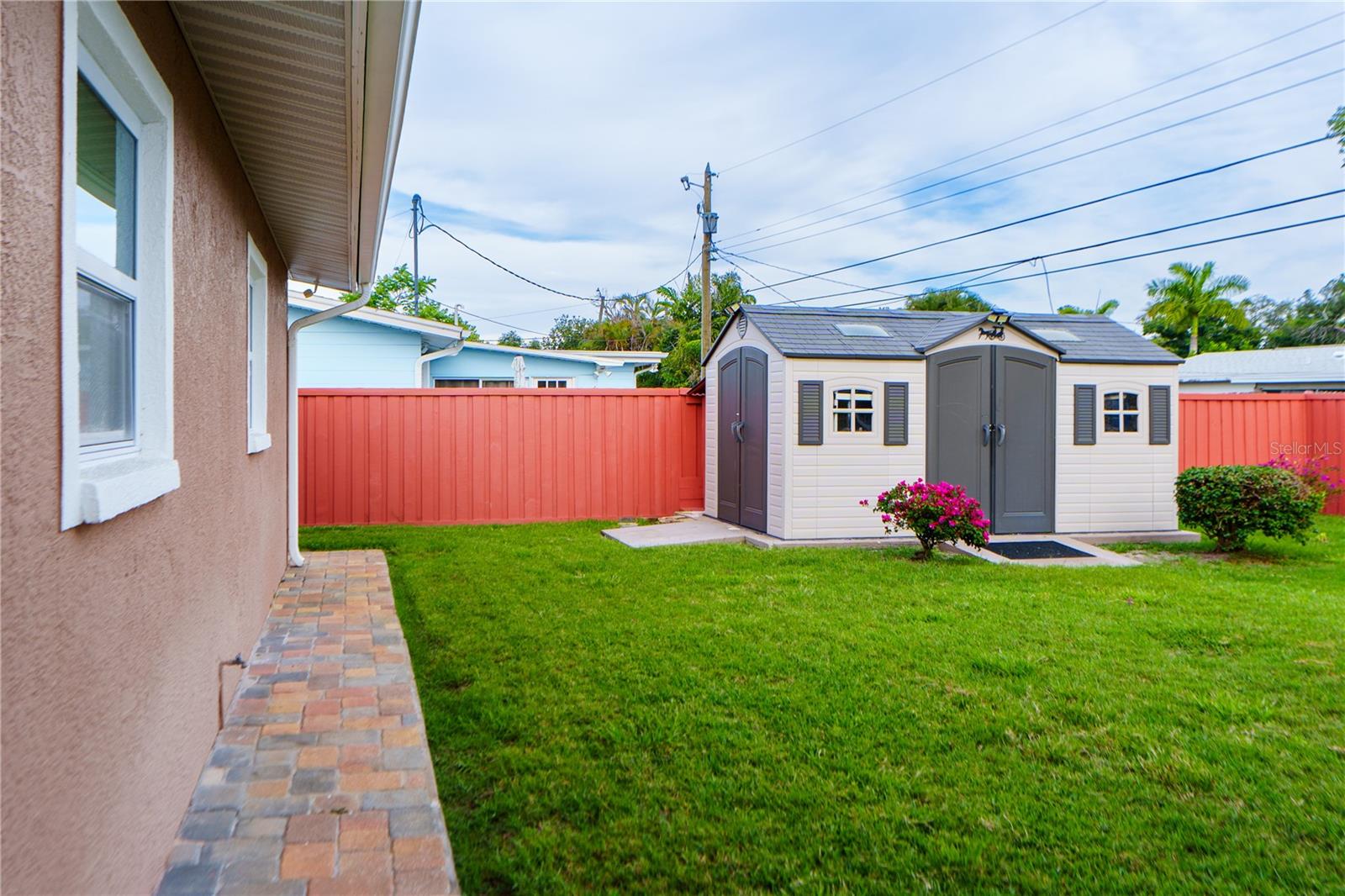 BROADACRES - Residential