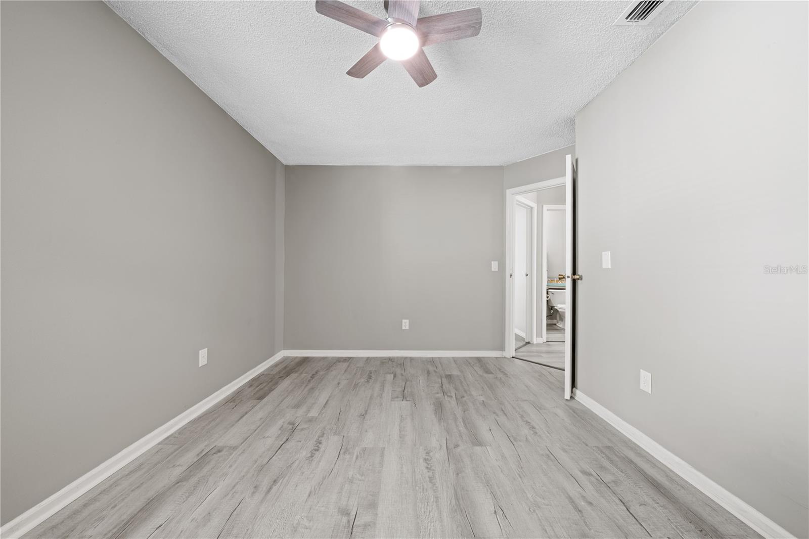 CRISTINA PH I - Residential