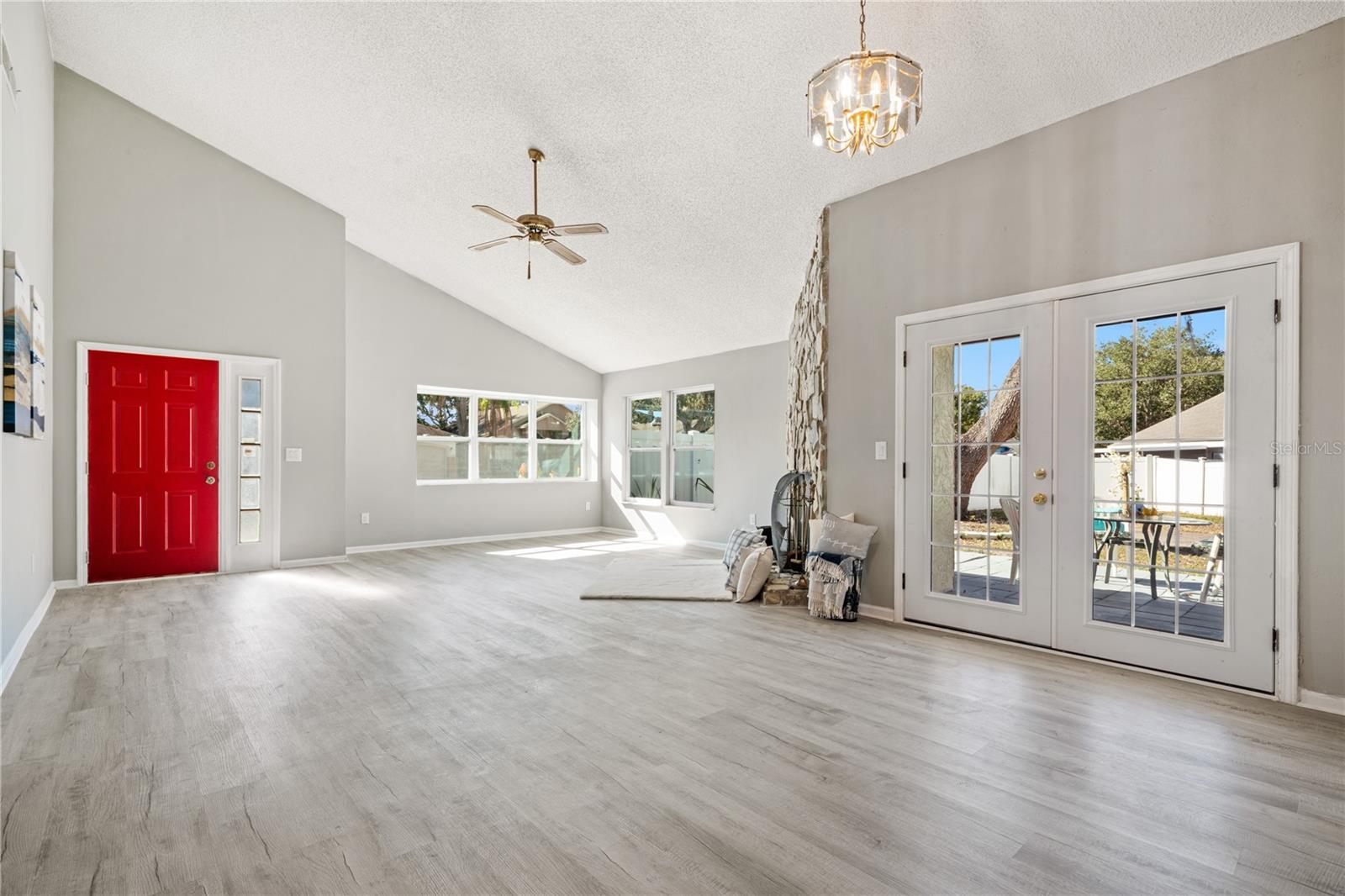 CRISTINA PH I - Residential