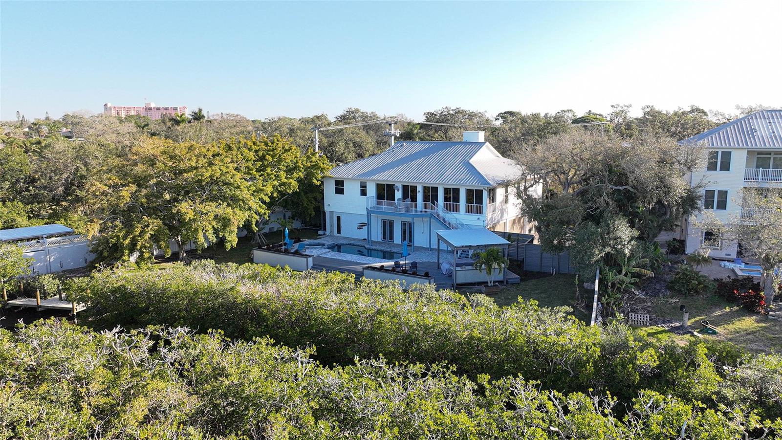 FISHERMENS BAY - Residential