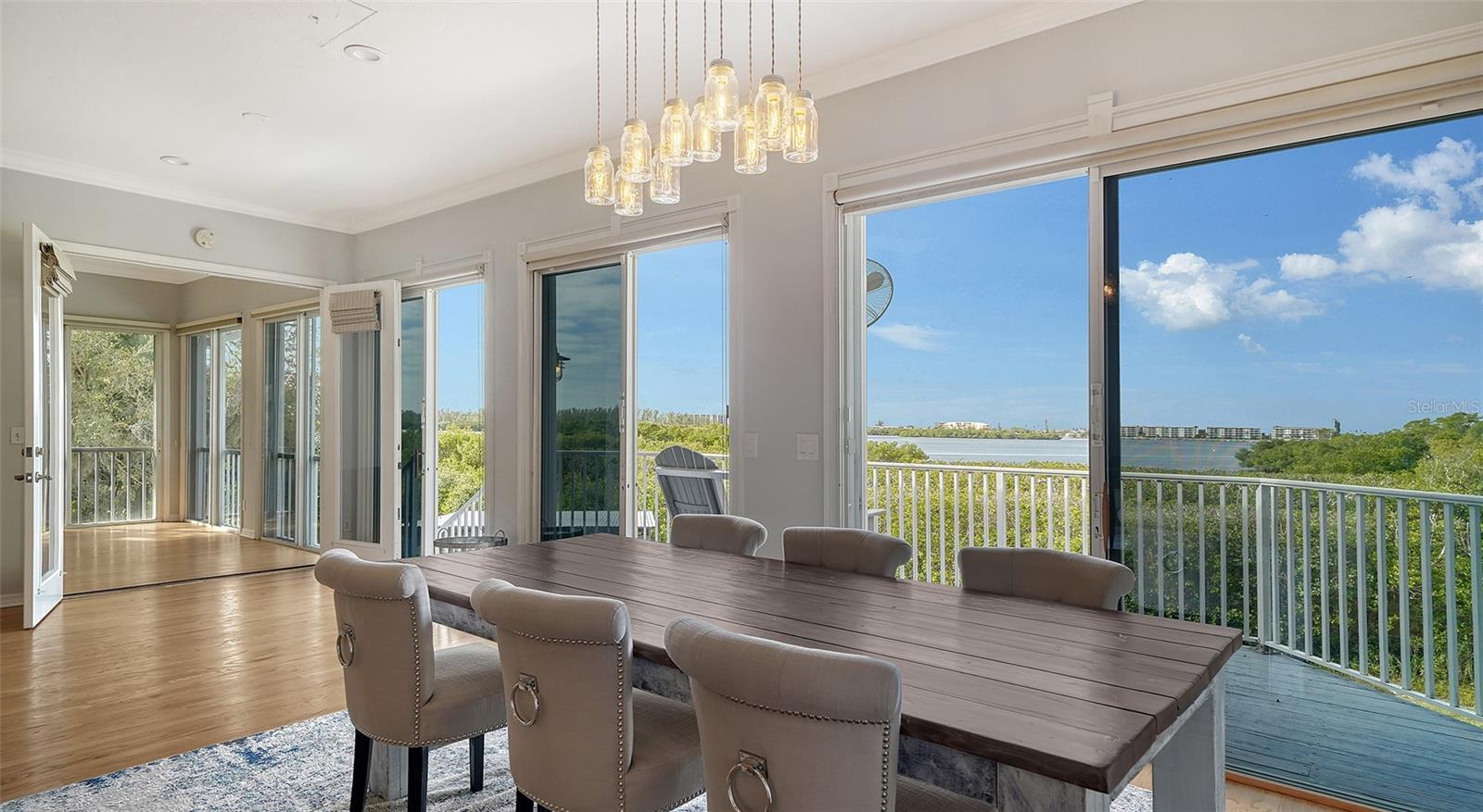 FISHERMENS BAY - Residential