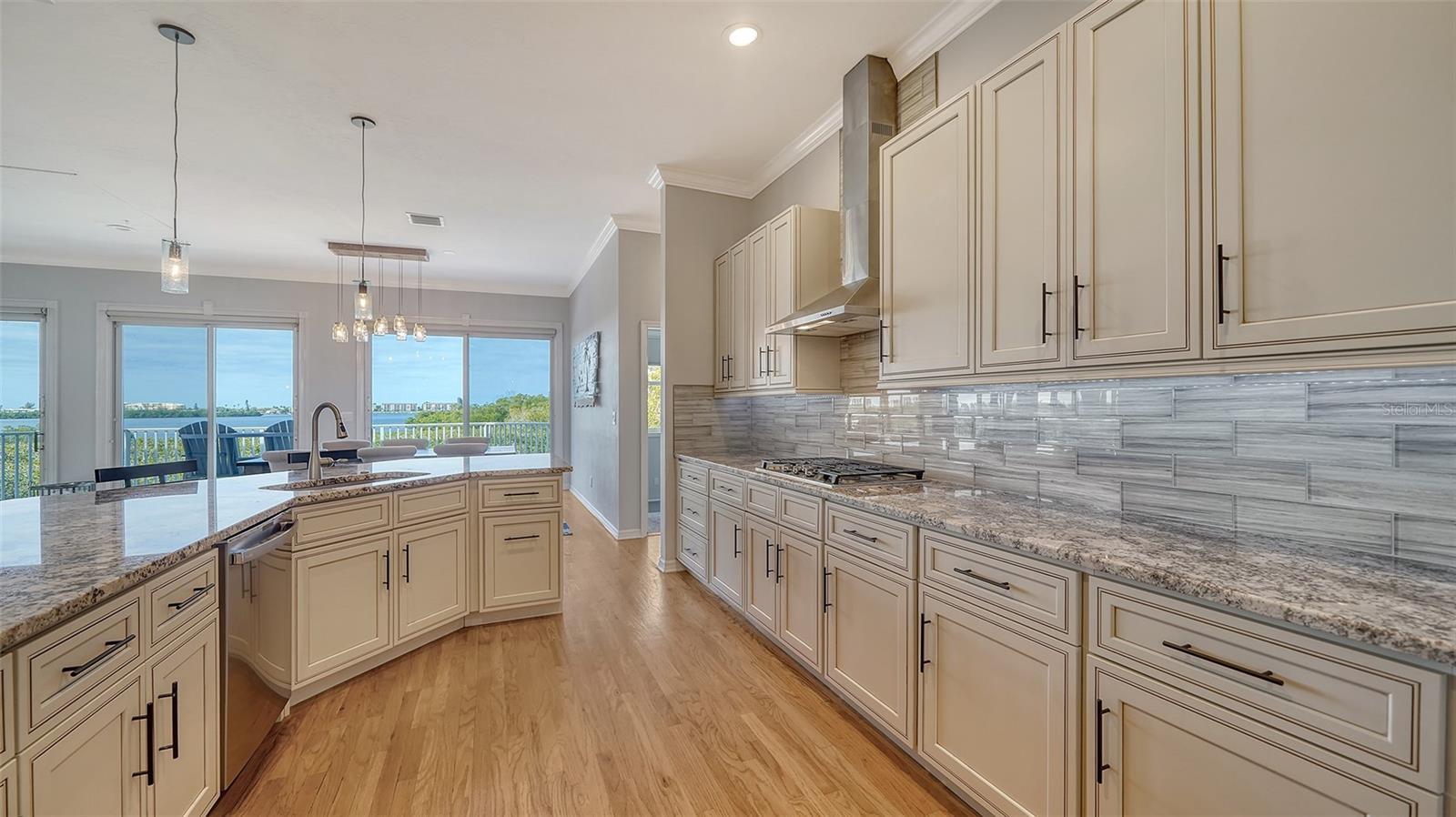 FISHERMENS BAY - Residential