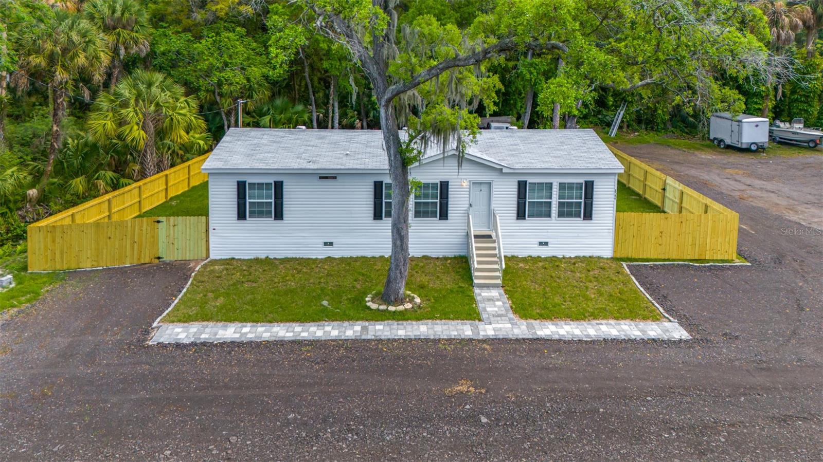 Experience exceptional living at its finest! If you're searching for the ideal modern home that combines the serenity of country living with easy access to urban amenities, look no further. This property features three spacious bedrooms and two full bathrooms, along with a convenient laundry room located within the home. Just minutes from downtown Tampa, this stunning residence offers over 1,360 square feet of beautifully designed open living space, perfect for family life.
Located conveniently near shopping, restaurants, and medical facilities, you’ll have everything you need at your fingertips. The expansive, fully-fenced backyard provides plenty of room for parking your cars, boats, or outdoor toys—ideal for those who love adventure!
And the best part? Enjoy the freedom of no CDD or HOA rules and regulations! Water and pest control are included, adding incredible value to your living experience.
Don’t miss out on this amazing opportunity! Make your appointment today to see this beautiful home and start living your dream.