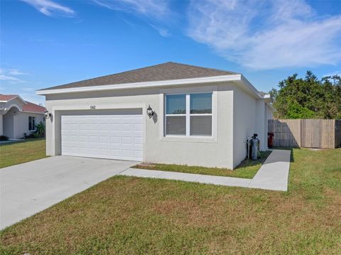 A home in PLANT CITY