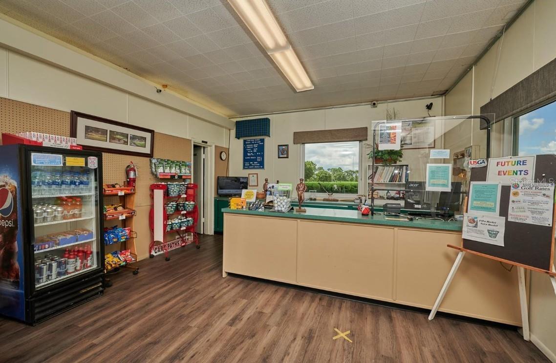 INDIAN LAKE ESTATES - Land