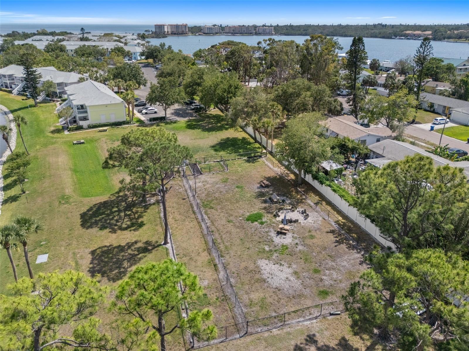 WATERSIDE AT COQUINA KEY SOUTH - Residential