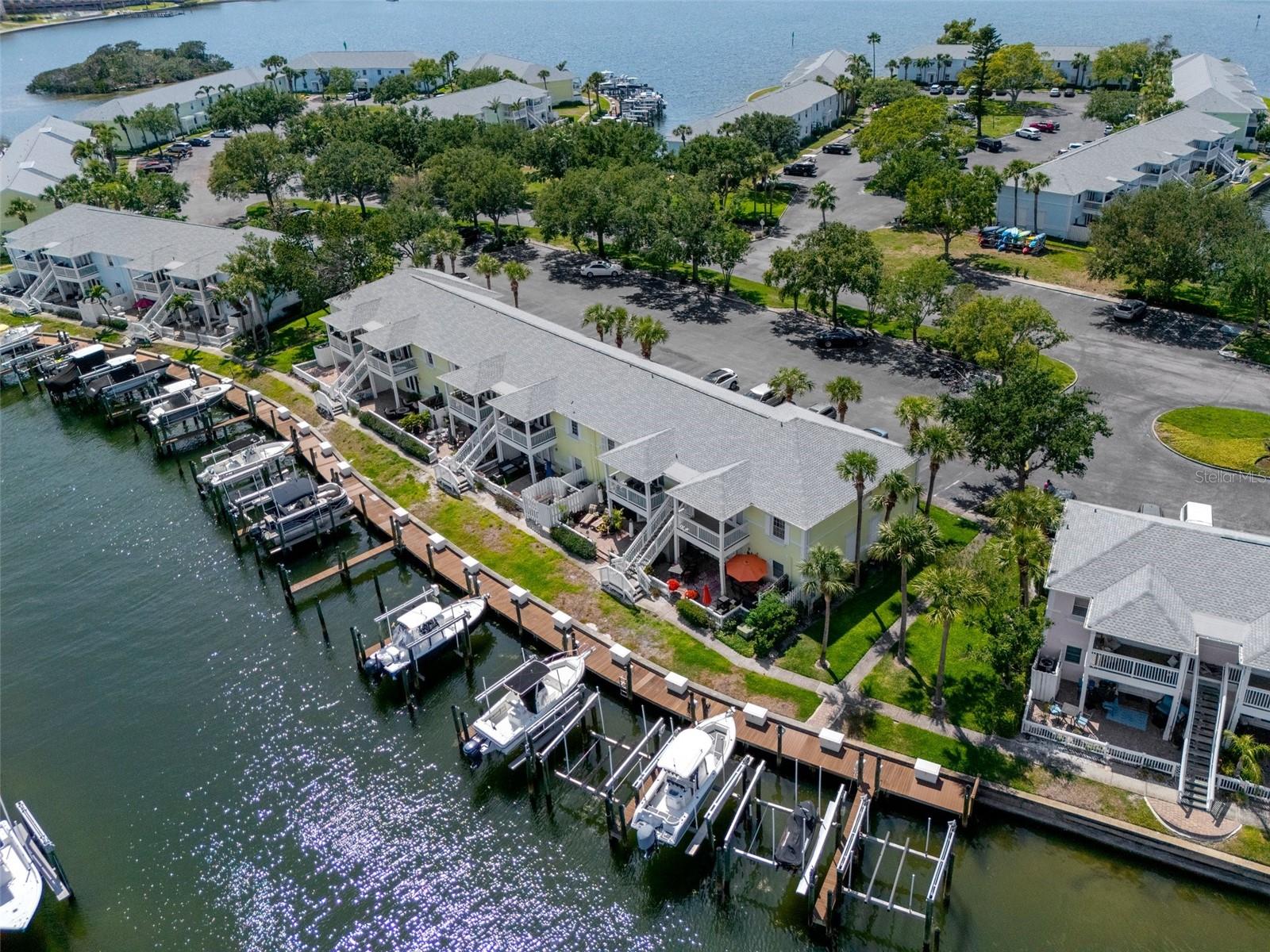 WATERSIDE AT COQUINA KEY SOUTH - Residential