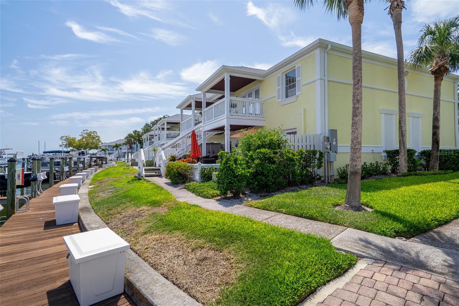 WATERSIDE AT COQUINA KEY SOUTH - Residential