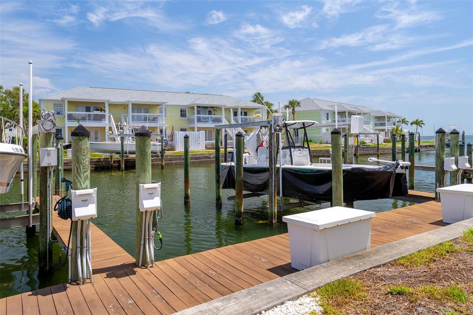 WATERSIDE AT COQUINA KEY SOUTH - Residential