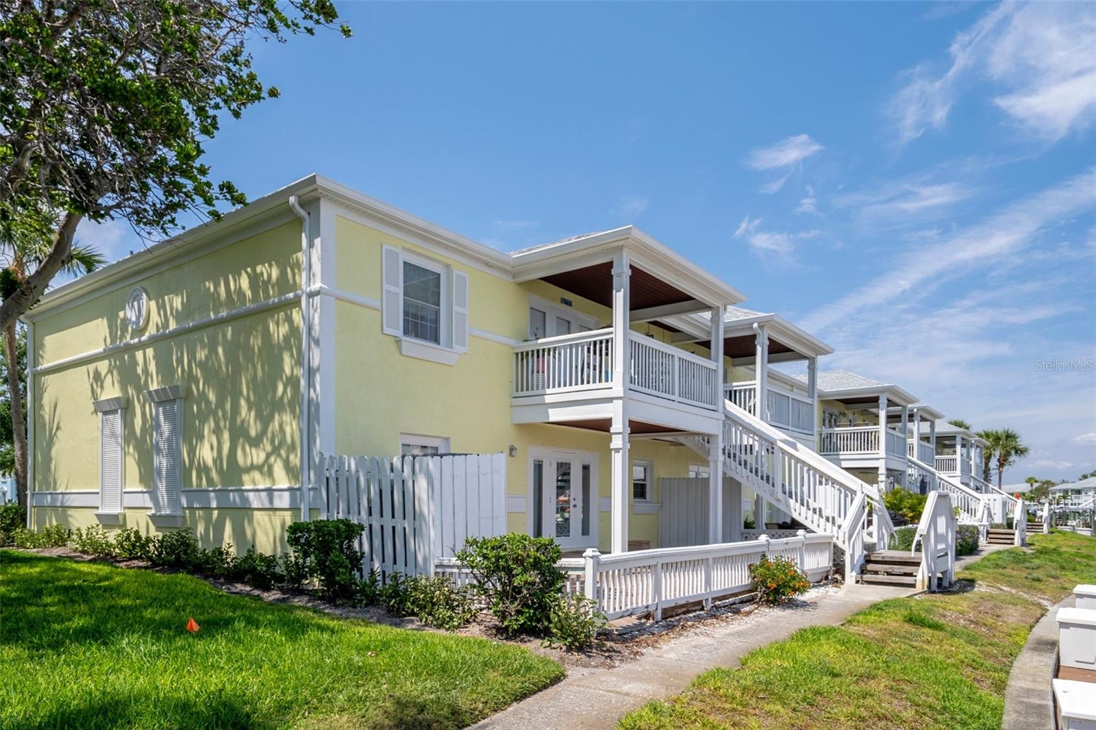 WATERSIDE AT COQUINA KEY SOUTH - Residential