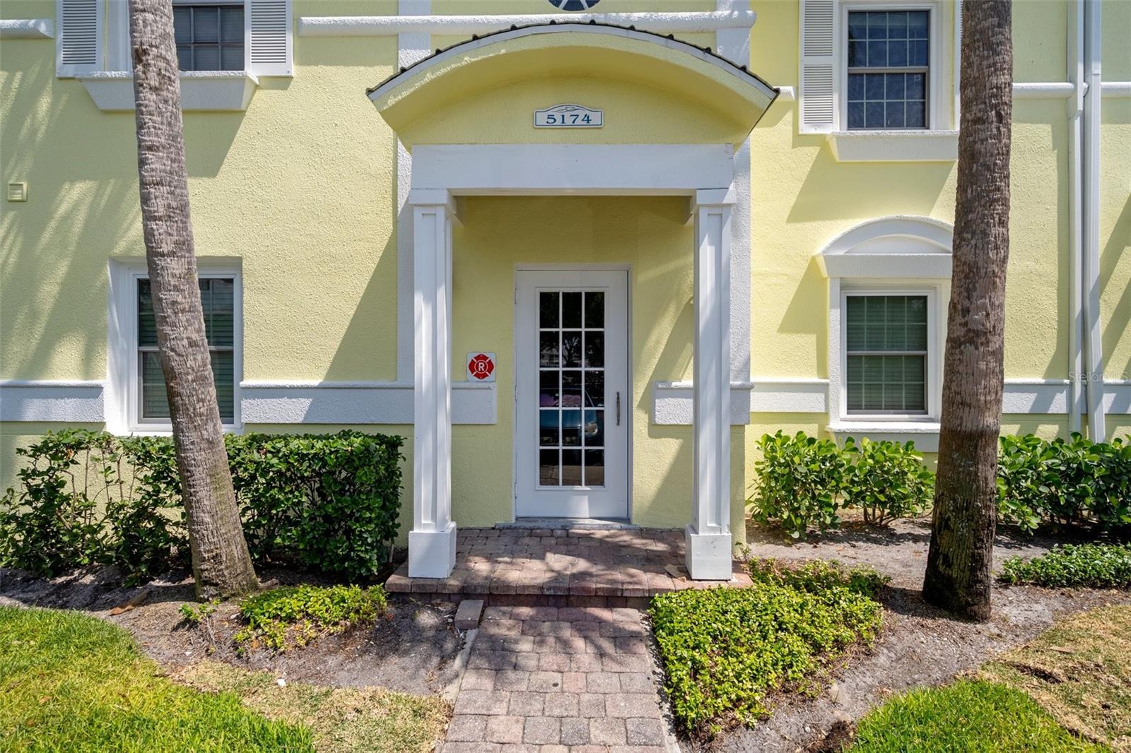WATERSIDE AT COQUINA KEY SOUTH - Residential