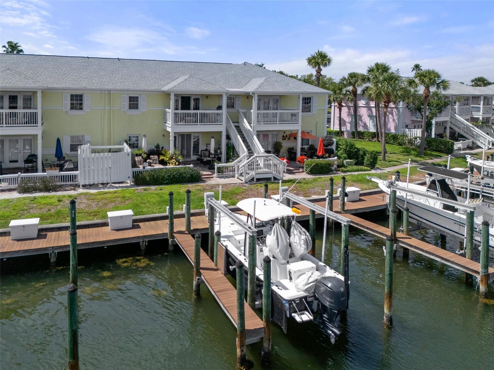 WATERSIDE AT COQUINA KEY SOUTH - Residential