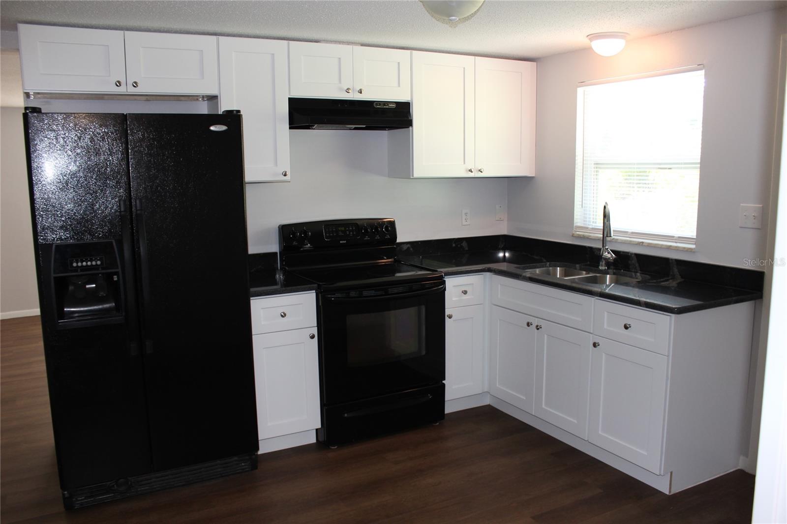 PEACE RIVER SHORES - Residential Income