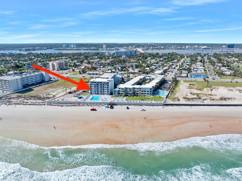 Photo of 935 S Atlantic Avenue #320, Daytona Beach, FL 32118 (MLS # V4945609)