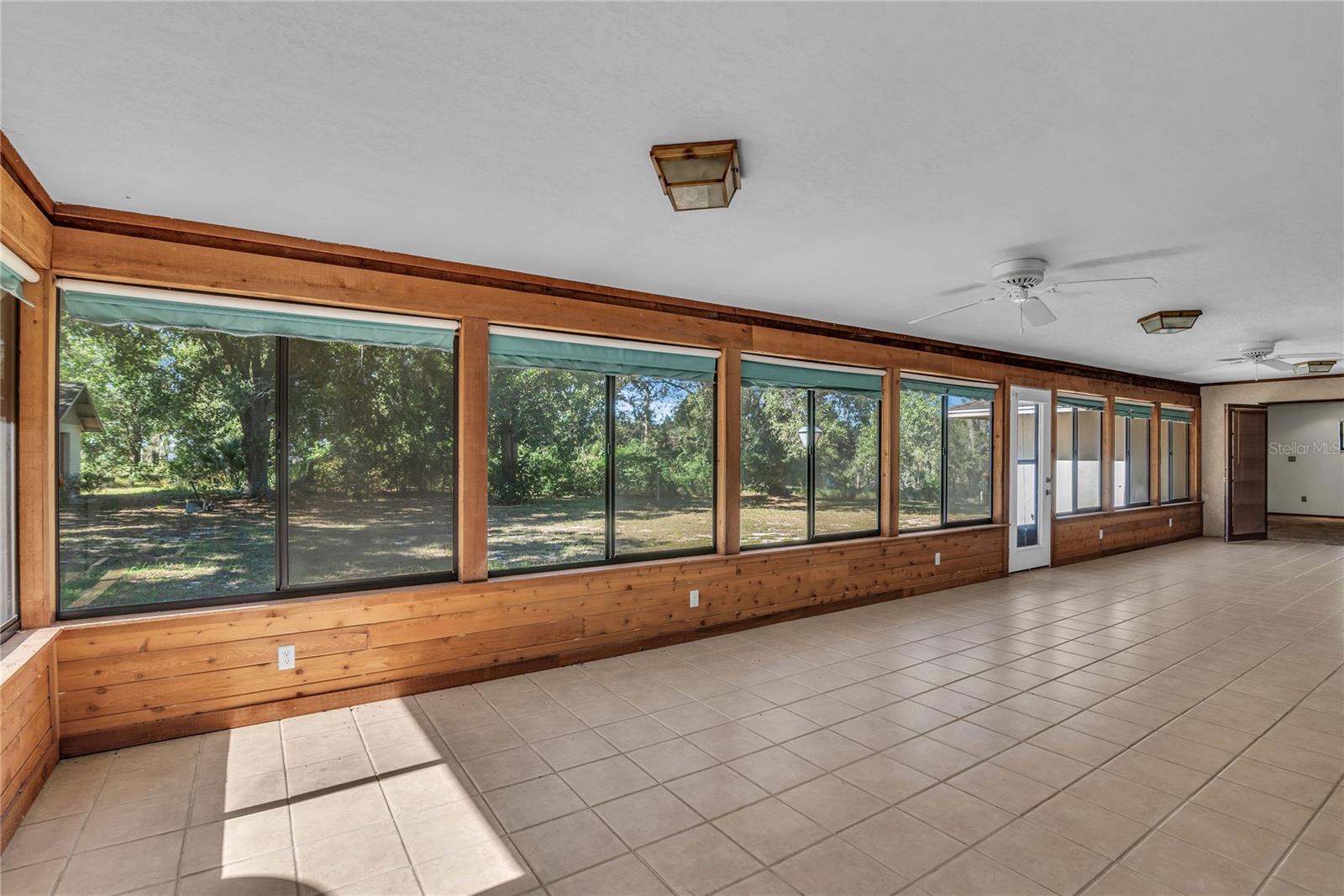 HULL ISLAND AT OAKLAND - Residential