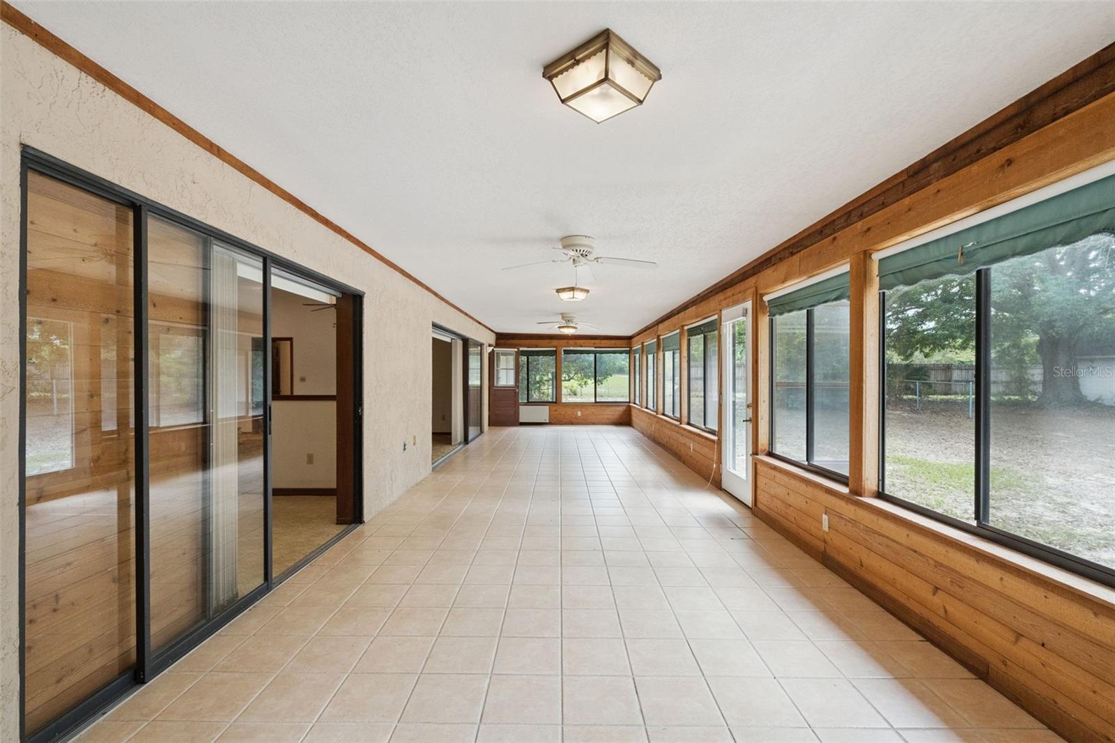 HULL ISLAND AT OAKLAND - Residential