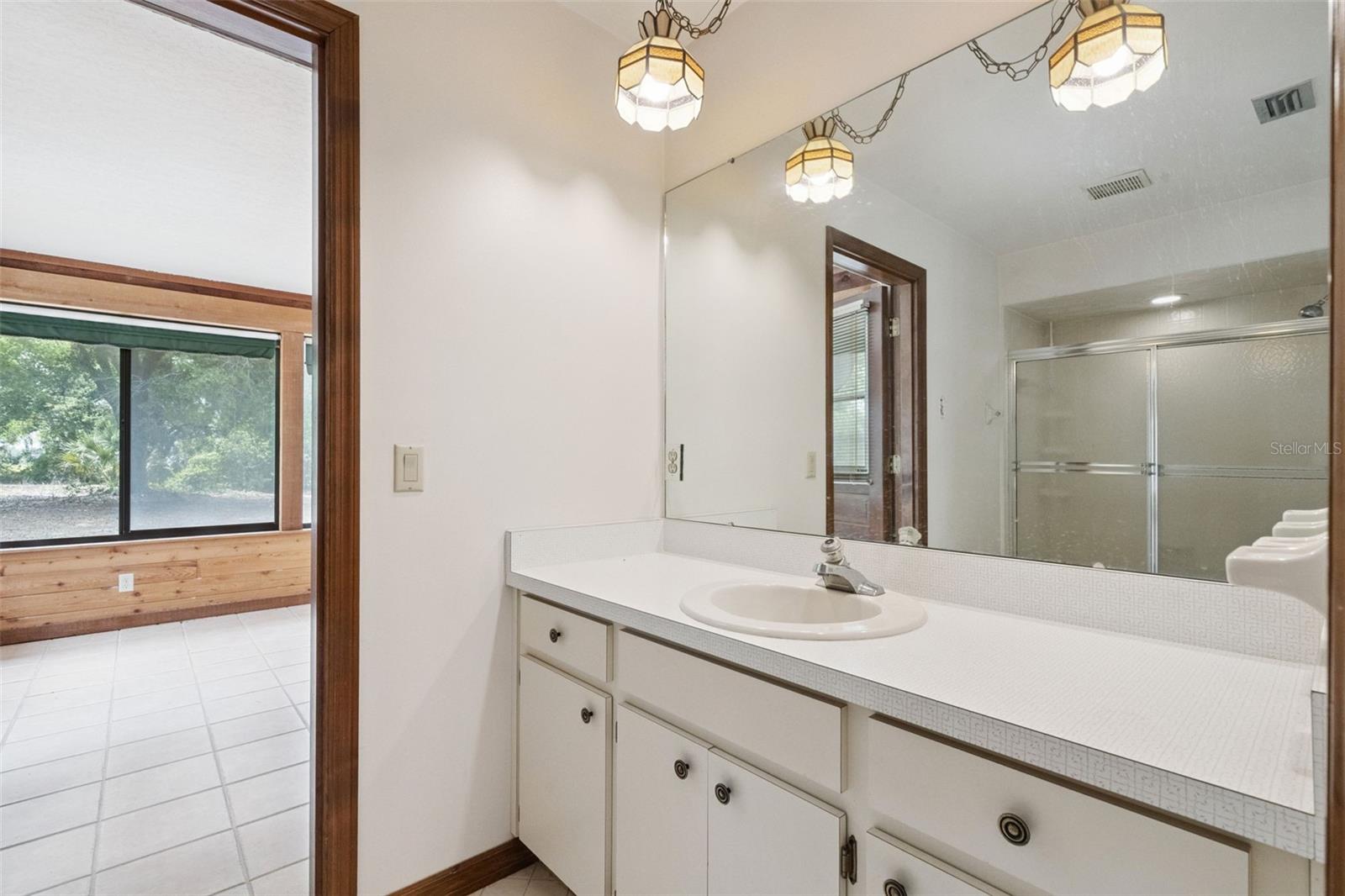 HULL ISLAND AT OAKLAND - Residential