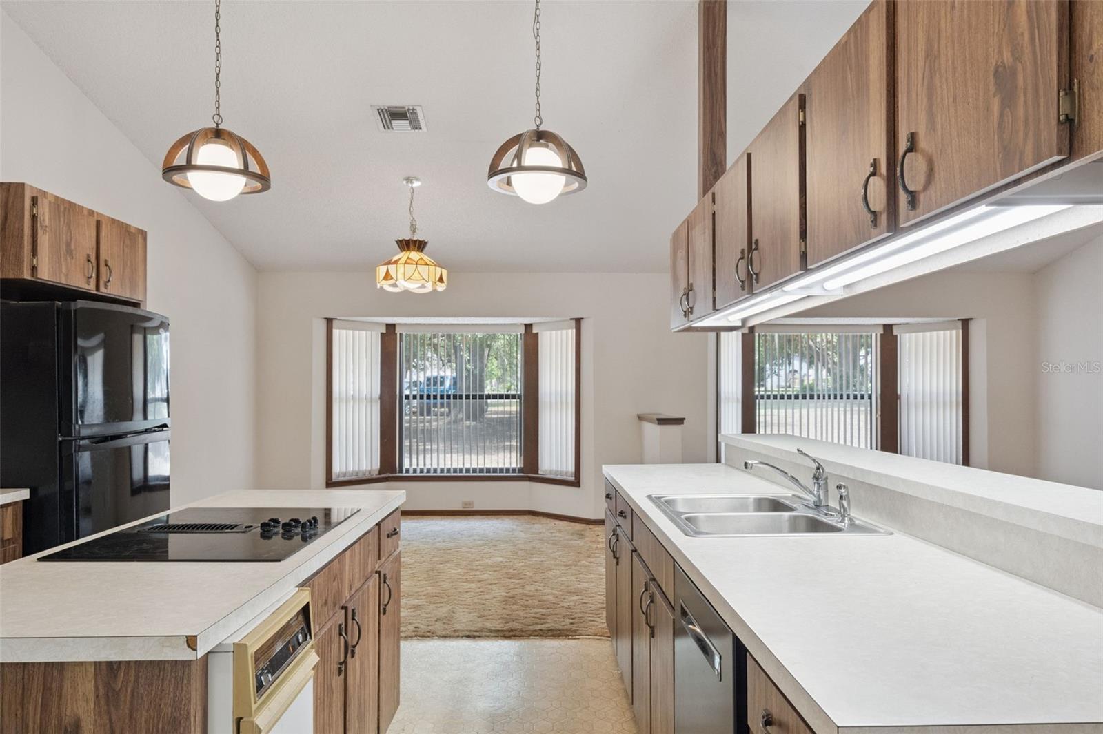 HULL ISLAND AT OAKLAND - Residential