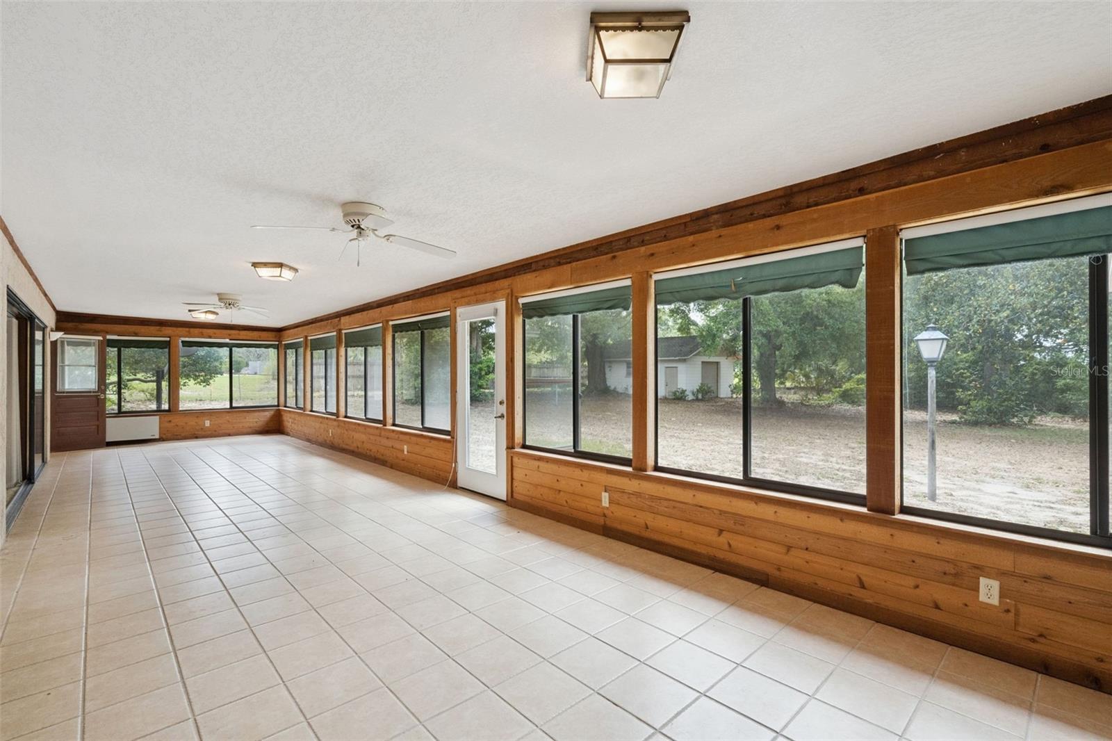 HULL ISLAND AT OAKLAND - Residential