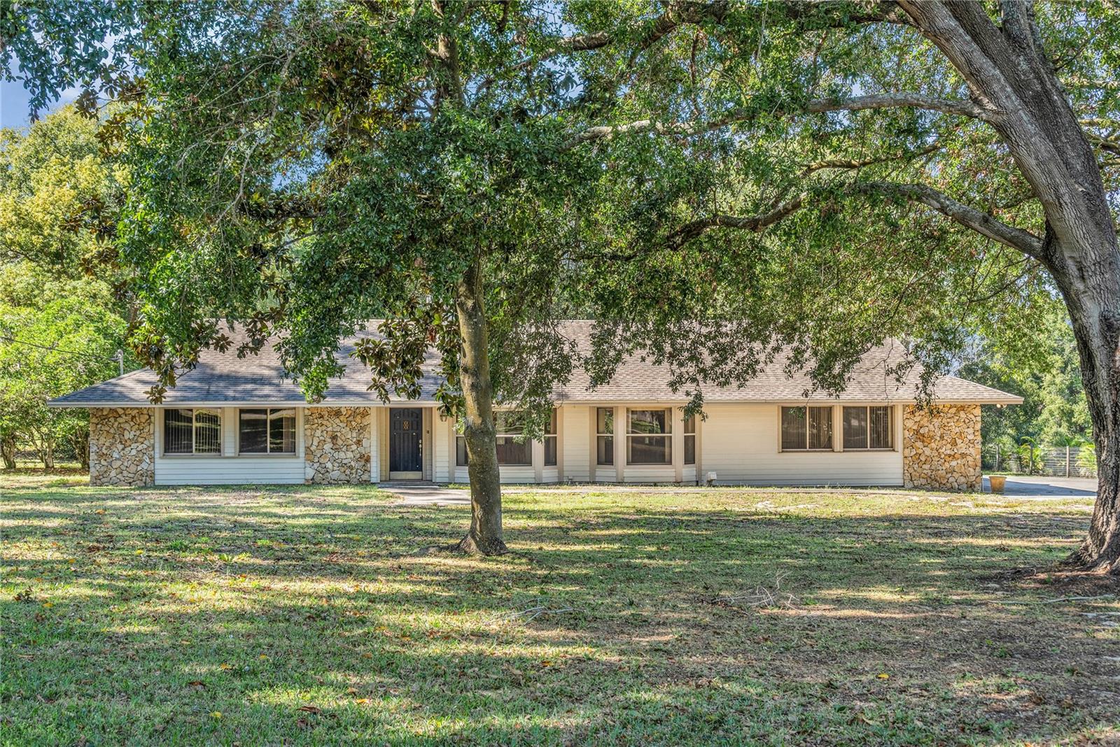 HULL ISLAND AT OAKLAND - Residential