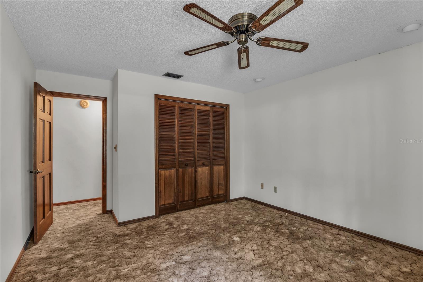 HULL ISLAND AT OAKLAND - Residential