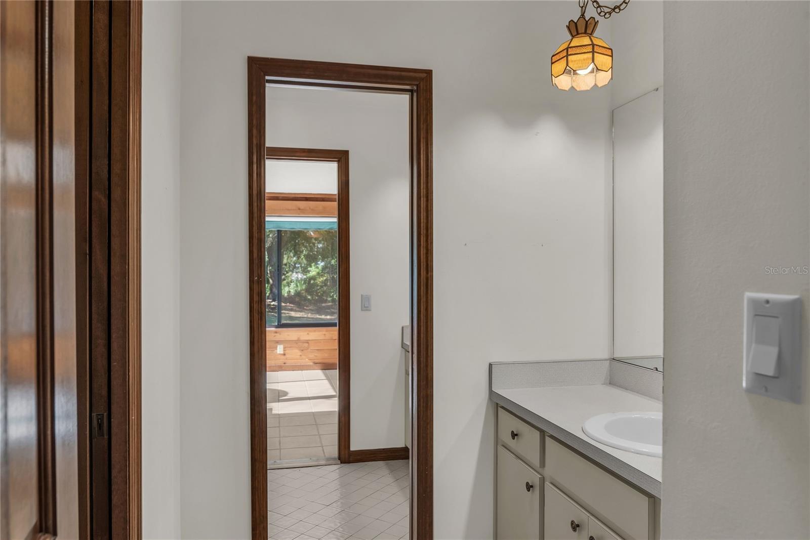 HULL ISLAND AT OAKLAND - Residential