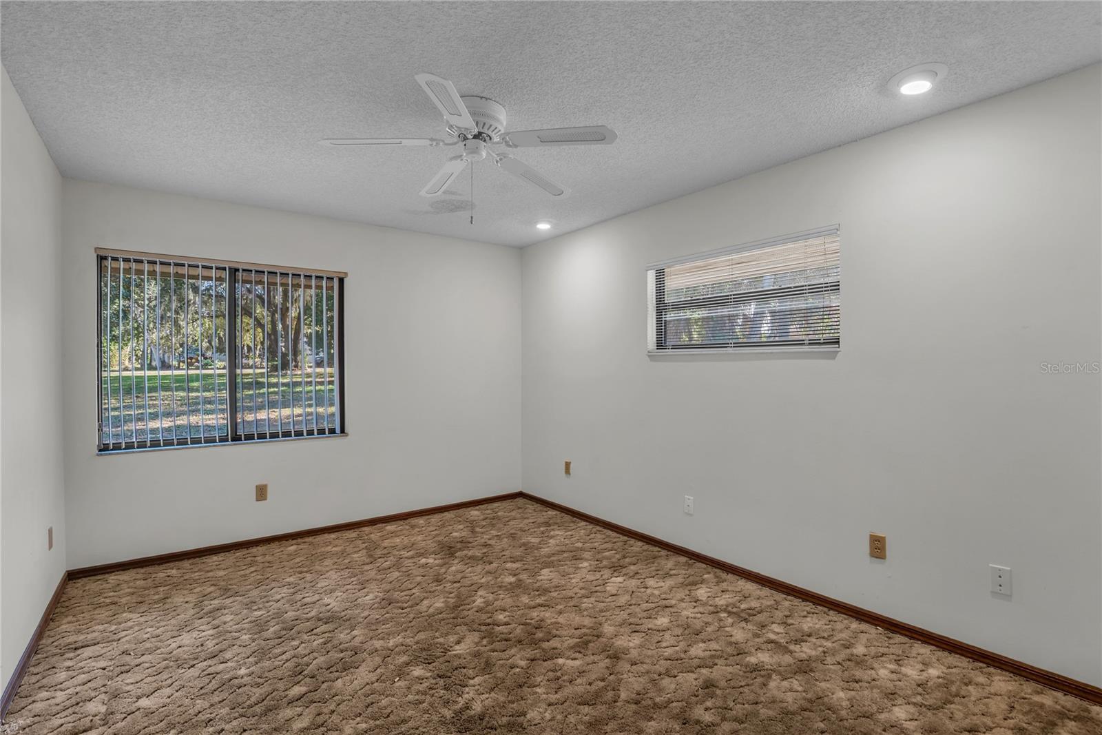 HULL ISLAND AT OAKLAND - Residential