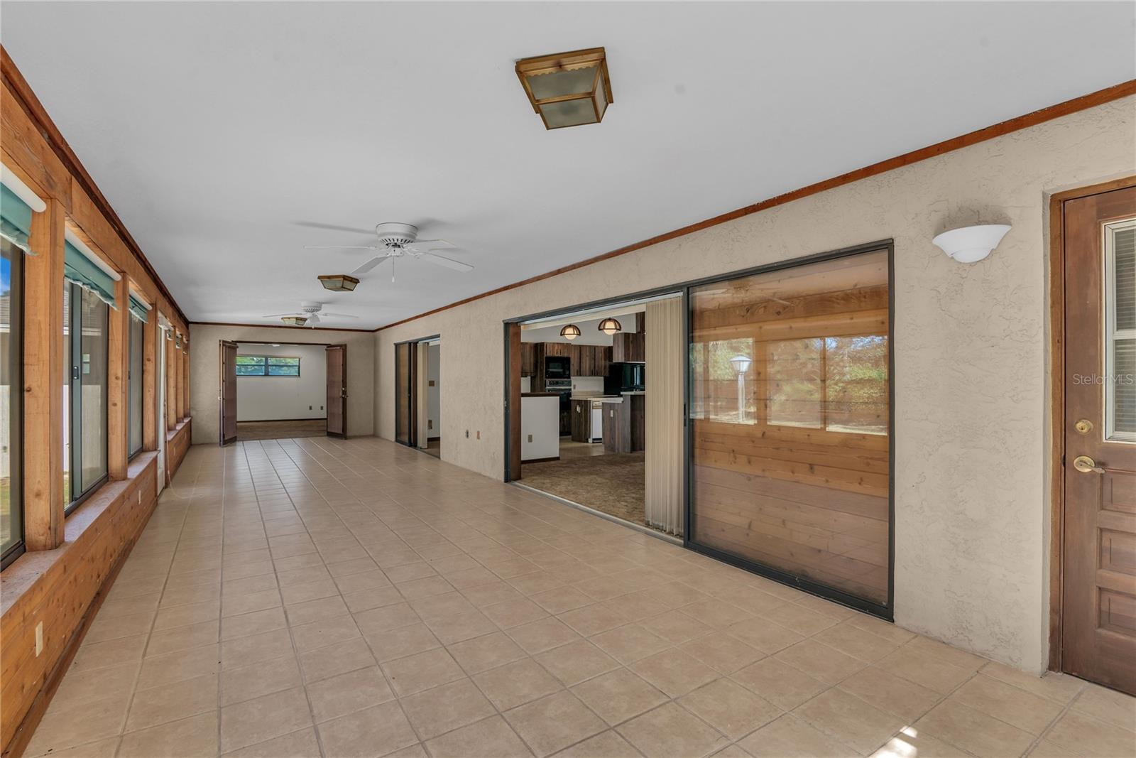 HULL ISLAND AT OAKLAND - Residential