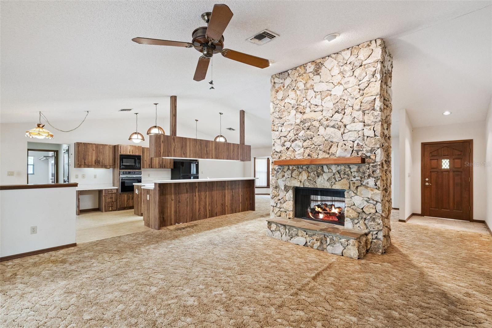 HULL ISLAND AT OAKLAND - Residential